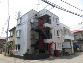 鉄骨造3階ペット可のマンション！