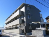 ダイワハウスが建設した3階建てマンションです！