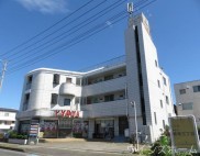 009018/鉄骨造3階建てマンション！