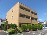 外観タイル張りの鉄骨造3階建てマンション！