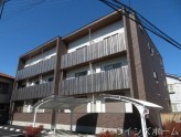築浅！木造3階建てコーポ！