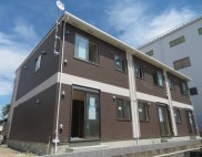 009891/新築！木造2×4造2階建てのコーポ！