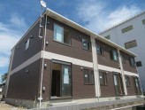 新築！木造2×4造2階建てのコーポ！