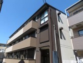 軽量鉄骨造3階建てハイツ！
