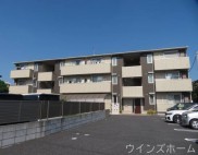 009950/軽量鉄骨造3階建てハイツ！