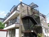 鉄骨造3階建てマンション！